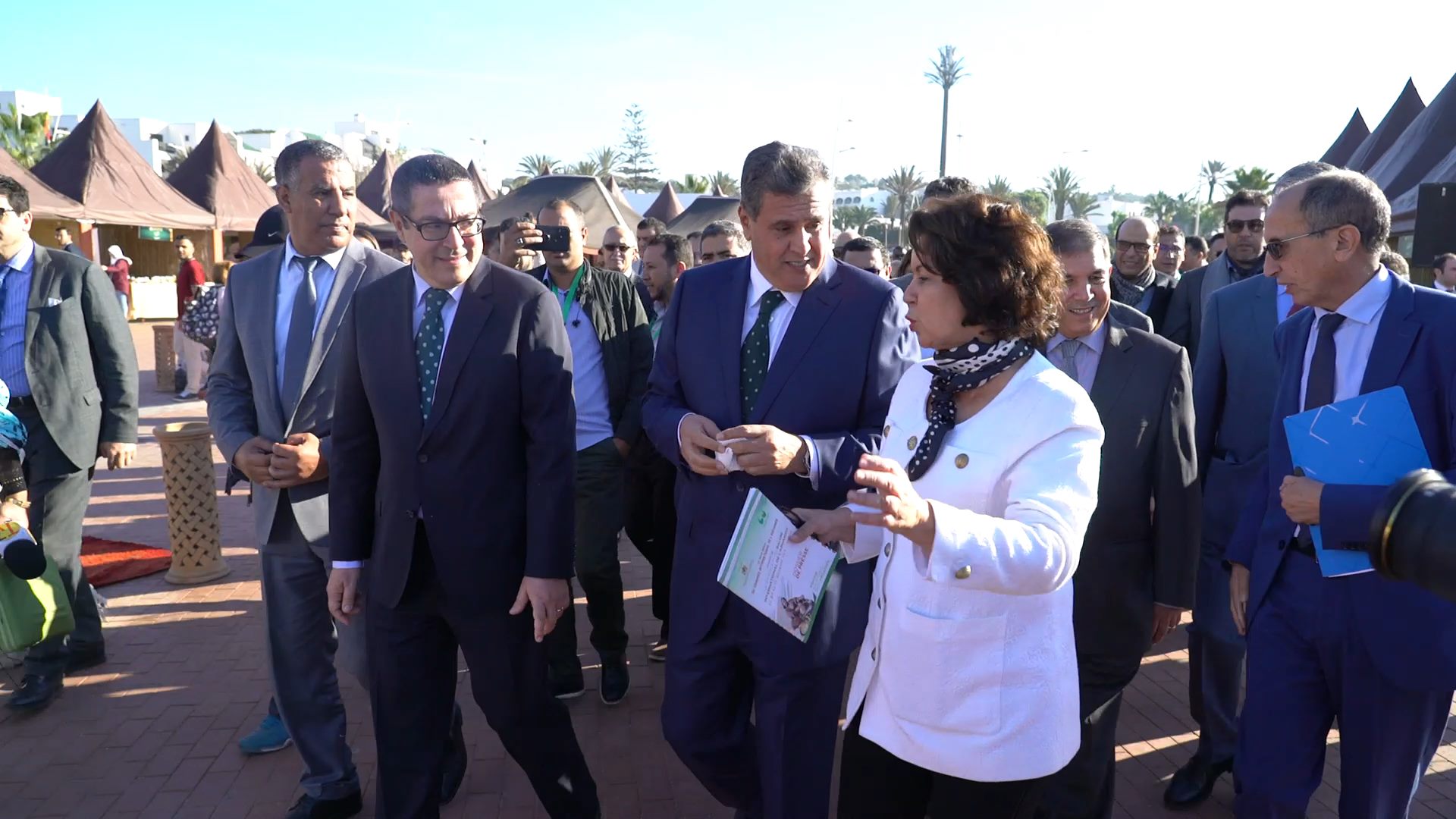Officiels en visite lors du Salon International de l'Arganier à Agadir